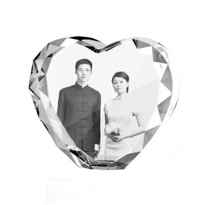 微信图片_20260328170352_49_2 3D heart-shaped carved crystal